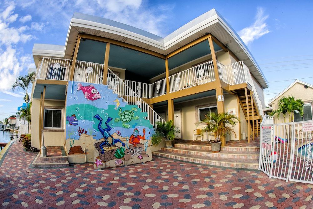 Belle Vista Hotel | Bay Palms Waterfront Resort - Hotel and Marina