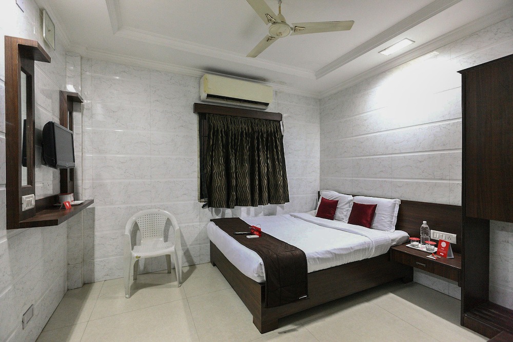 Chennai Hotel | OYO 26219 the Prince Park