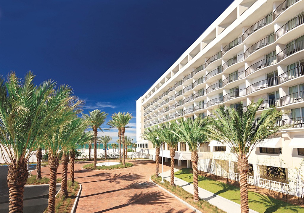 Clearwater Beach Hotel | Holiday Inn Hotel & Suites Clearwater Beach, an Ihg Hotel