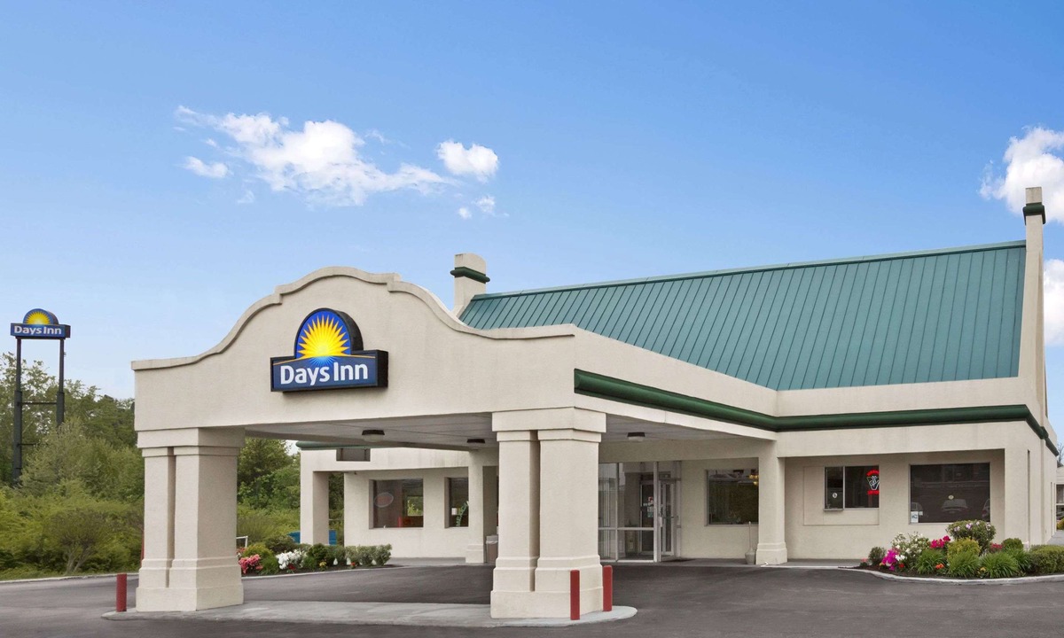 Emporia Hotel | Days Inn by Wyndham Emporia