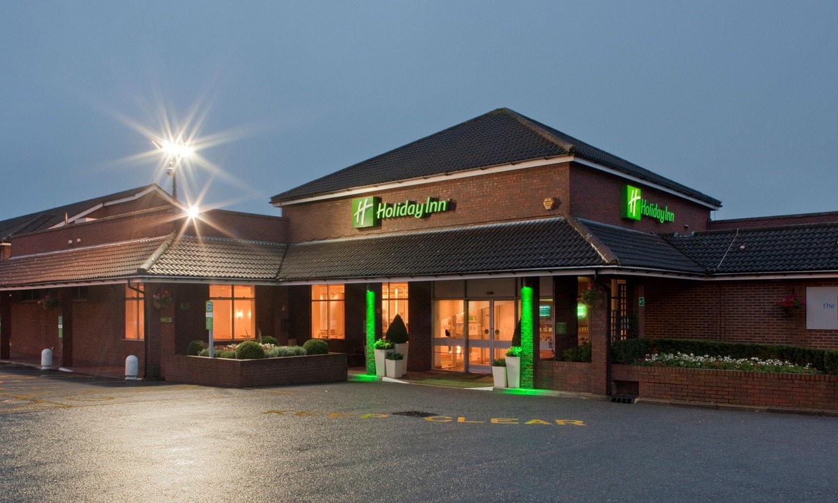 High Wycombe Hotel | Holiday Inn High Wycombe M40, Jct. 4, an Ihg Hotel
