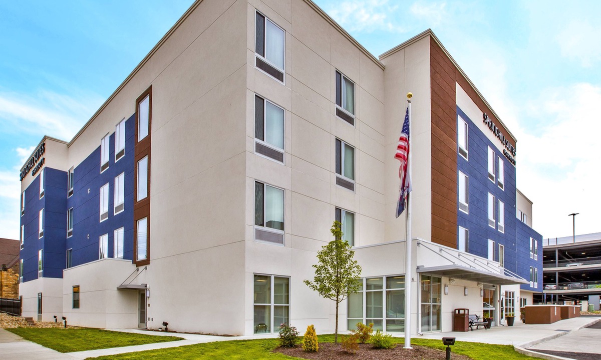 Butler Hotel | SpringHill Suites by Marriott Pittsburgh Butler/Centre City