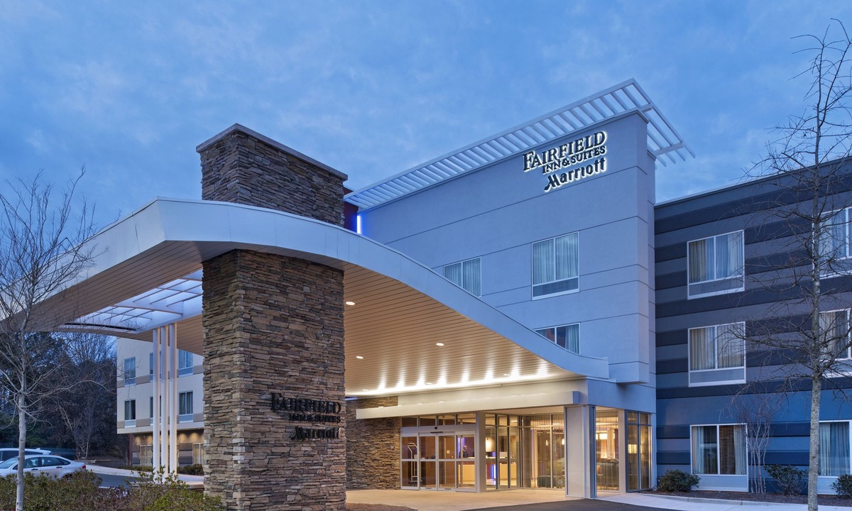 Peachtree City Hotel | Fairfield Inn & Suites by Marriott Atlanta Peachtree City