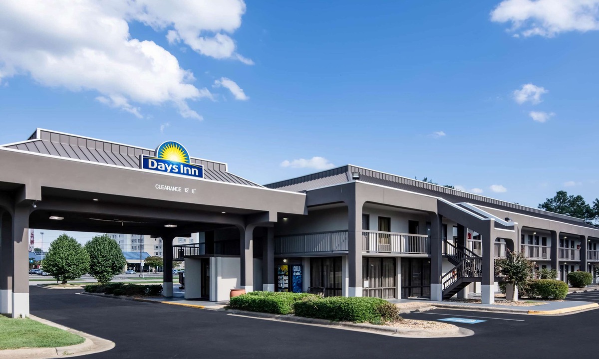 Wilson Hotel | Days Inn by Wyndham Wilson