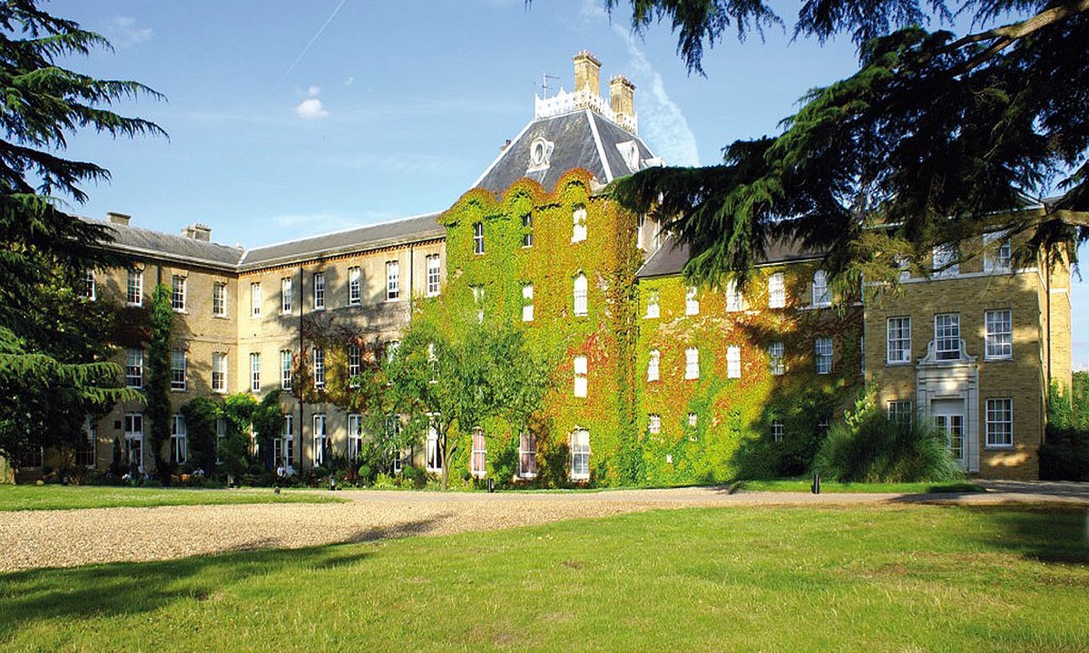 Old Windsor Hotel | De Vere Beaumont Estate