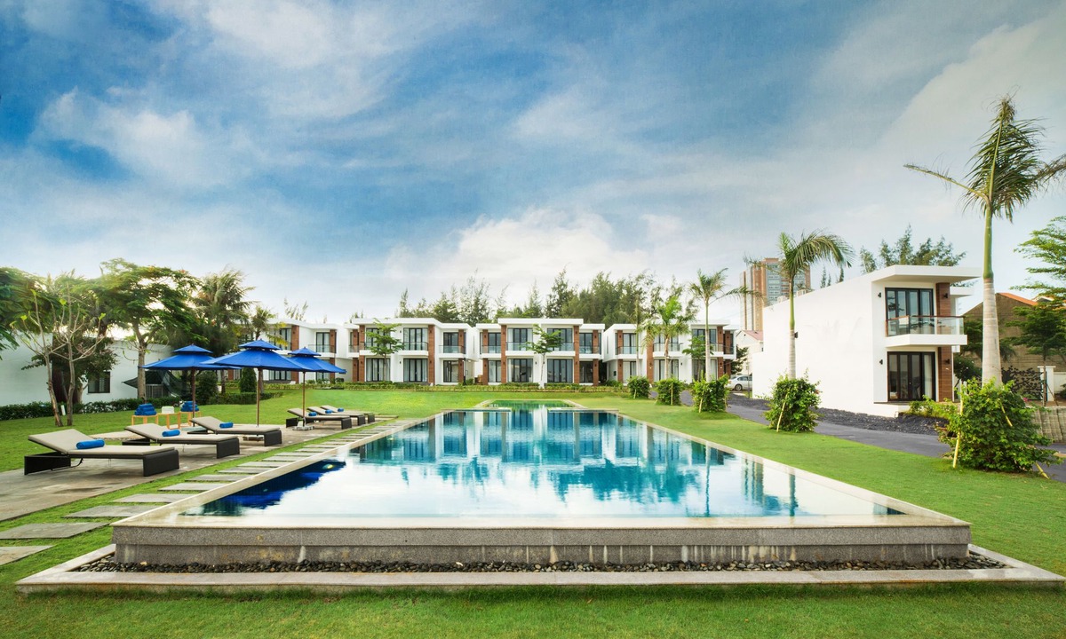 Long Hai Hotel | Saint Simeon Resort and Spa