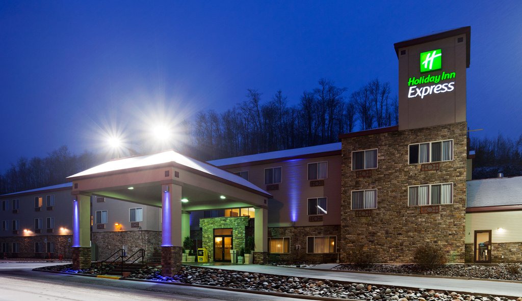 Houghton Hotel | Holiday Inn Express Houghton-Keweenaw, an Ihg Hotel