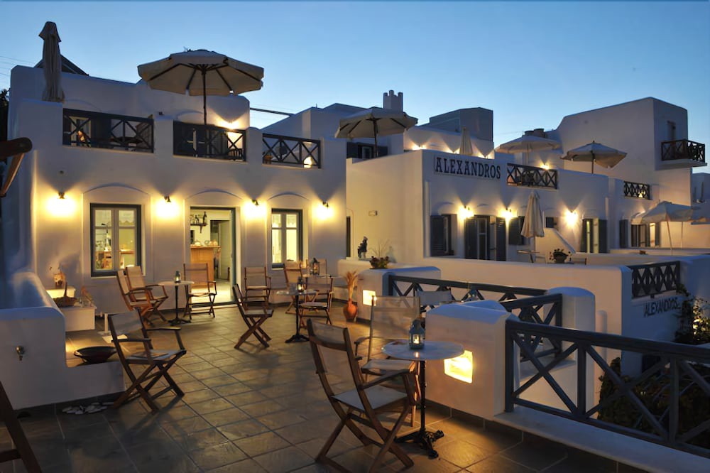 Naousa Hotel | Alexandros Studios
