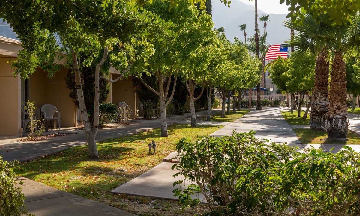 Little Tuscany Hotel | Days Inn by Wyndham Palm Springs