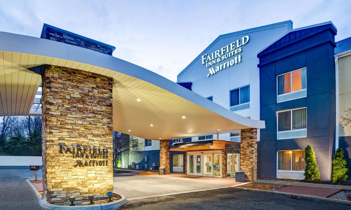 Christiansburg Hotel | Fairfield Inn & Suites Christiansburg