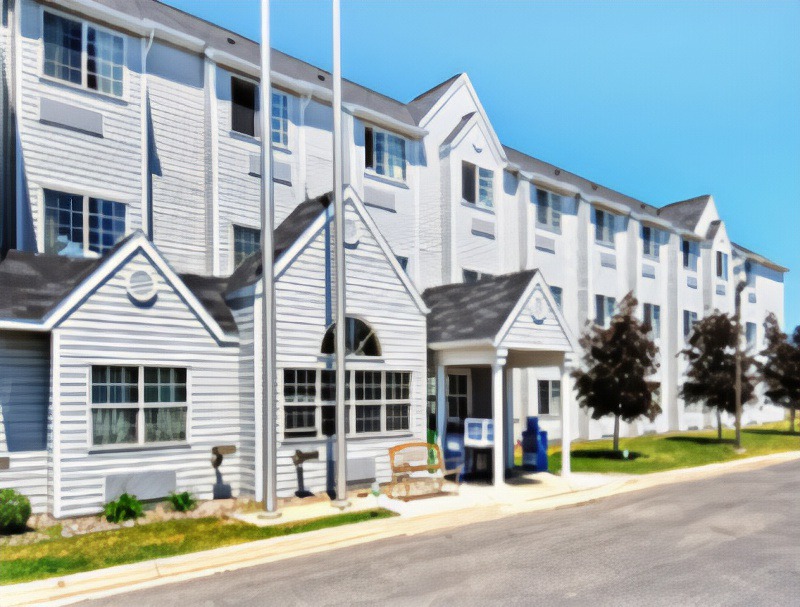 Rochester Hotel | Microtel Inn & Suites by Wyndham Rochester North Mayo Clinic