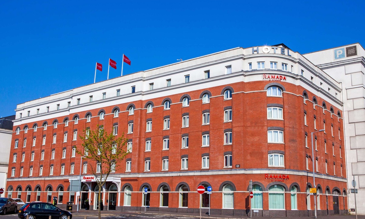 Cathedral Quarter Hotel | Ramada by Wyndham Belfast City Centre