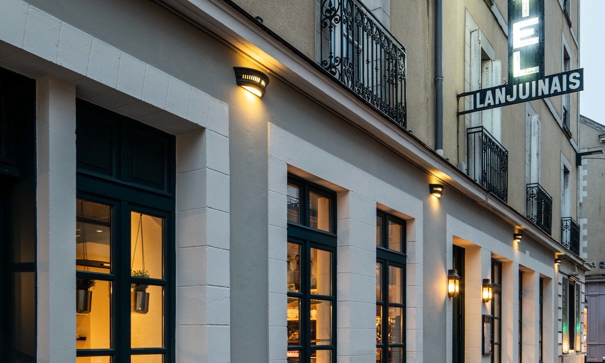 Centre Hotel | Hôtel Lanjuinais