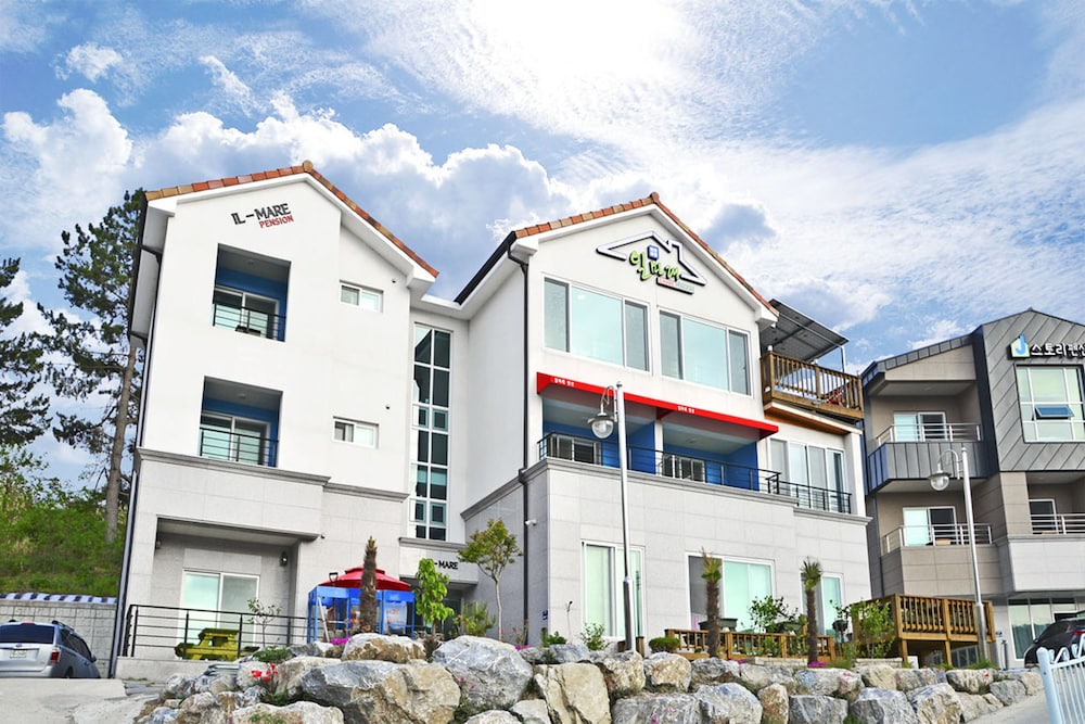 Samcheok Hotel | Janghohang Ilmare Pension