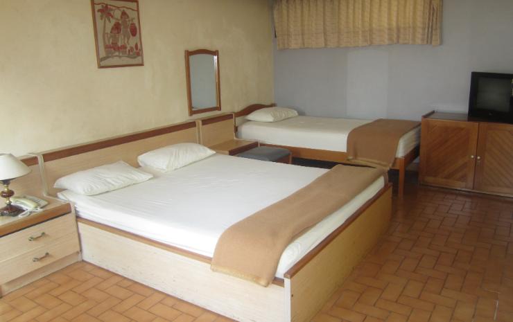 Ambarawa Hotel | Family Room at Bismo 7 (1 Bedroom) by Hotel Azaya