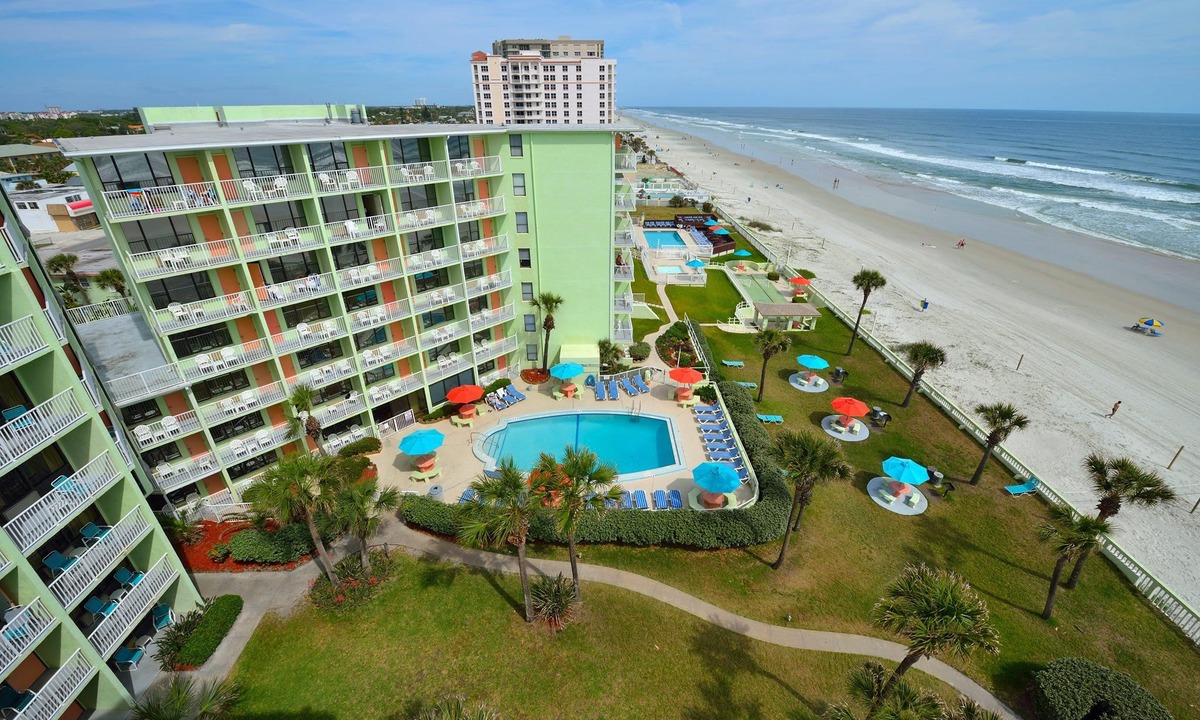 Melinda Cook Hotel | El Caribe Resort and Conference Center