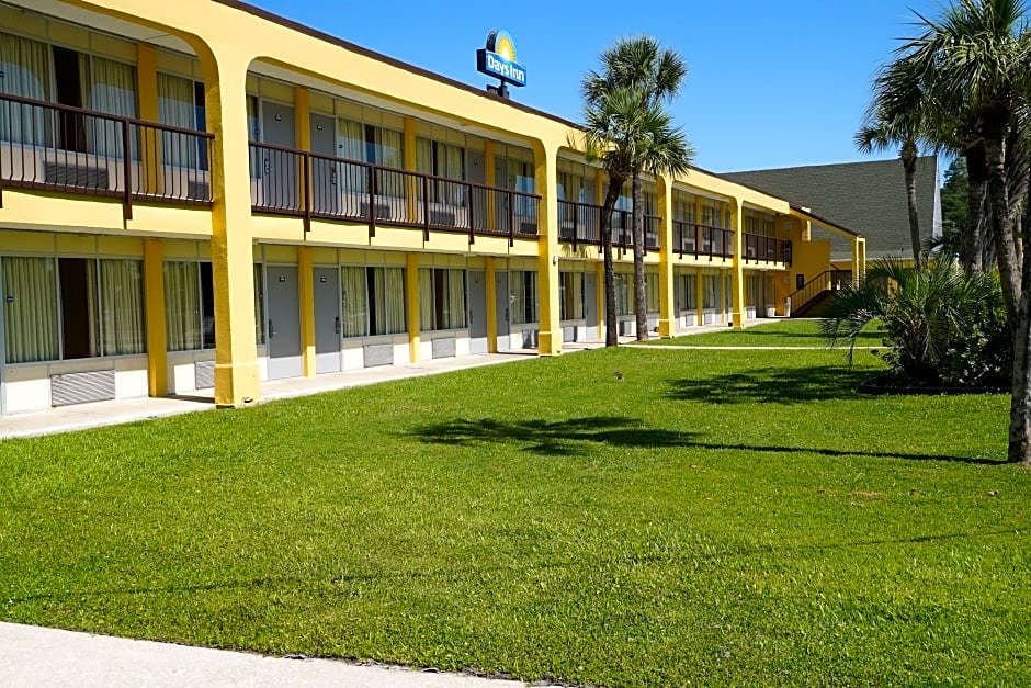Lake City Hotel | Days Inn by Wyndham Lake City I-75