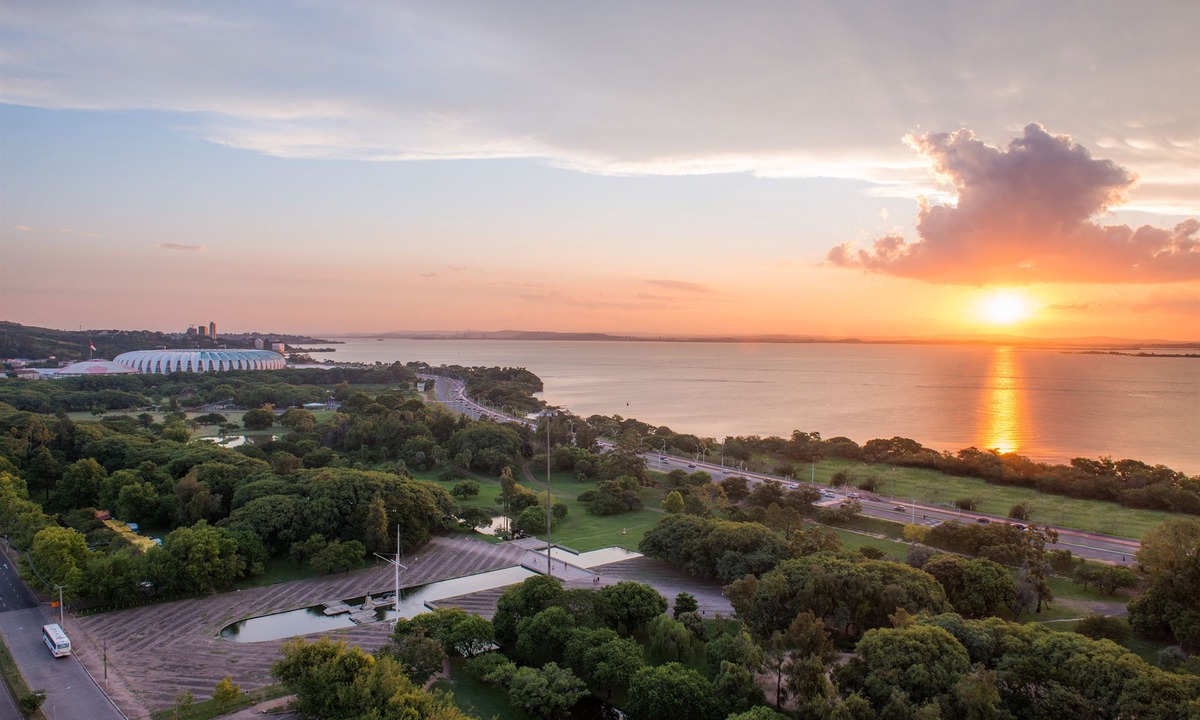 Praia de Belas Hotel | Blue Tree Towers Millenium Porto Alegre