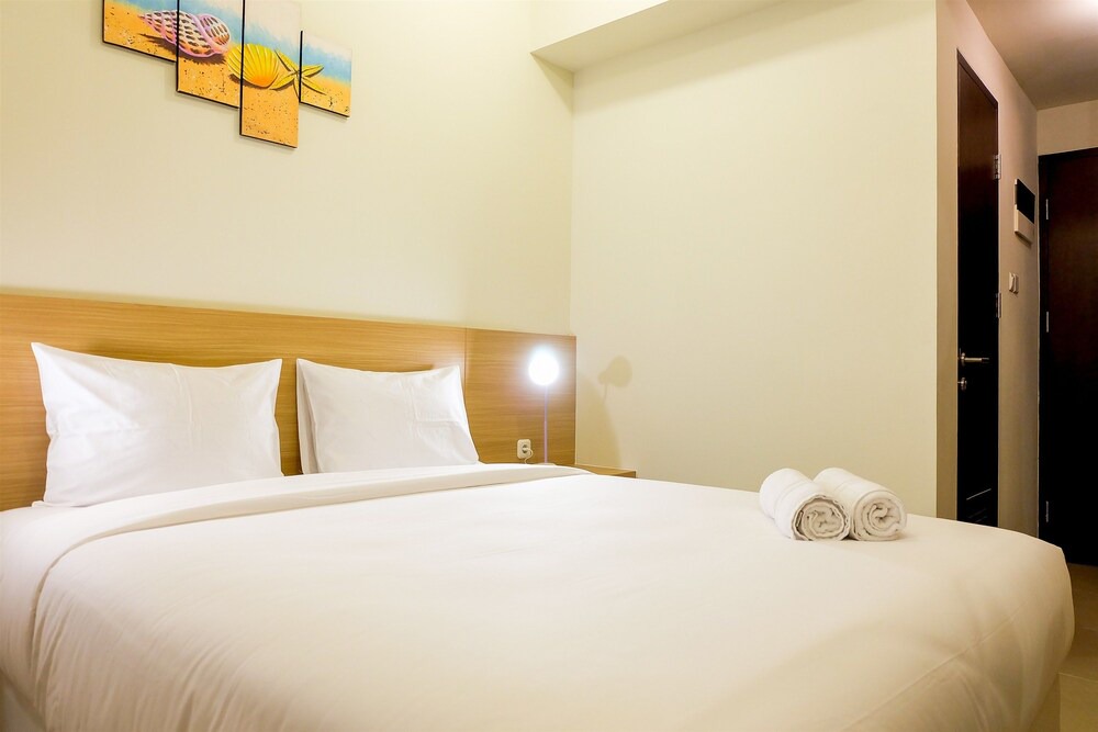 Cikarang Hotel | Comfy Studio Mustika Golf Apartment