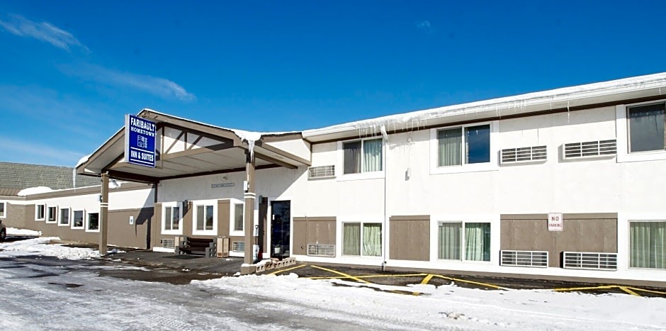 Faribault Hotel | Faribault Hometown Inn & Suites