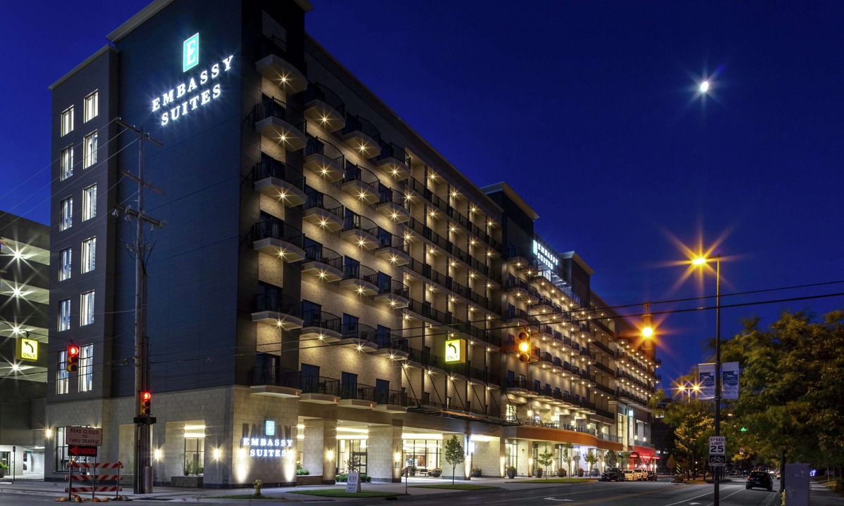 Grand Rapids Hotel | Embassy Suites by Hilton Grand Rapids Downtown,MI