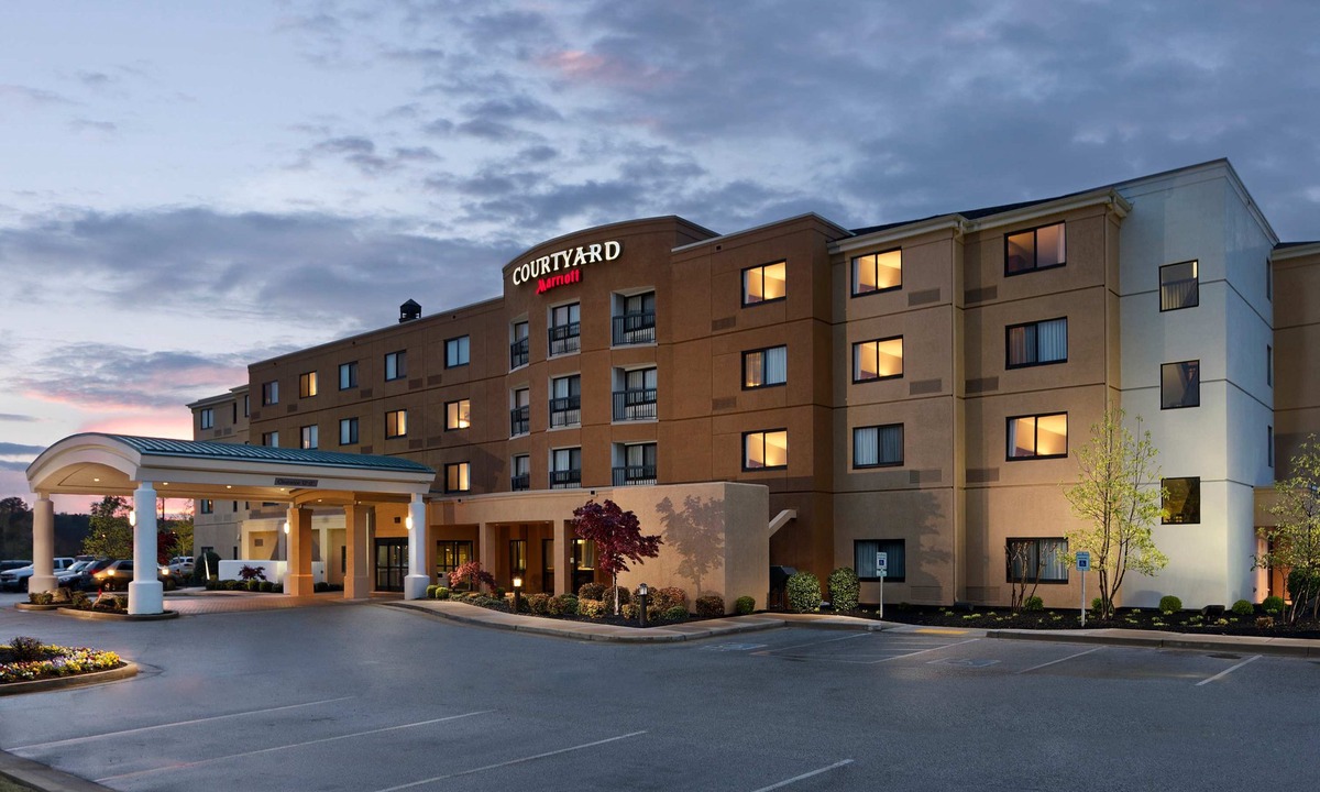 Jackson Hotel | Courtyard by Marriott Jackson