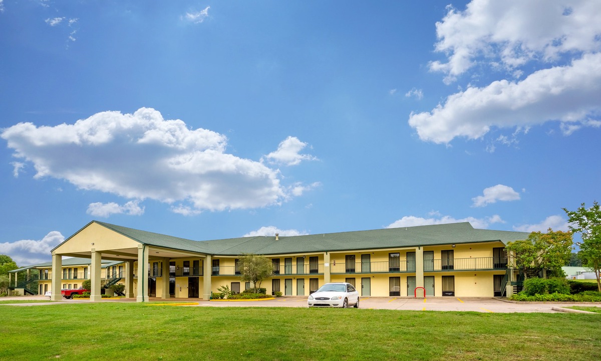 Heber Springs Hotel | Quality Inn & Conference Center