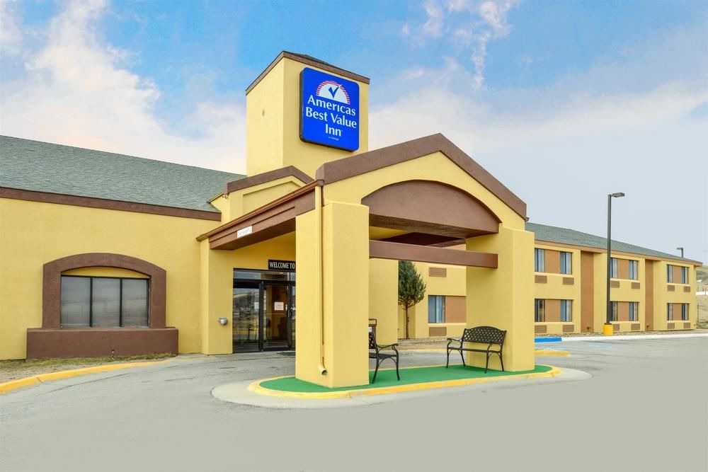 Rawlins Hotel | Americas Best Value Inn