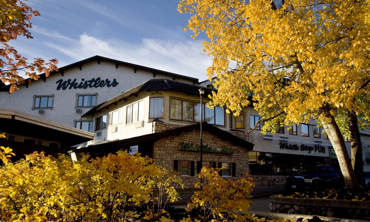 Jasper Hotel | Whistler's Inn