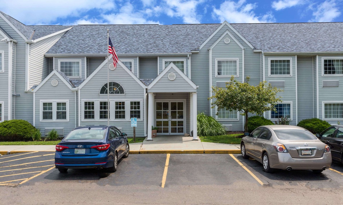 Riverside Hotel | Microtel Inn & Suites by Wyndham Riverside