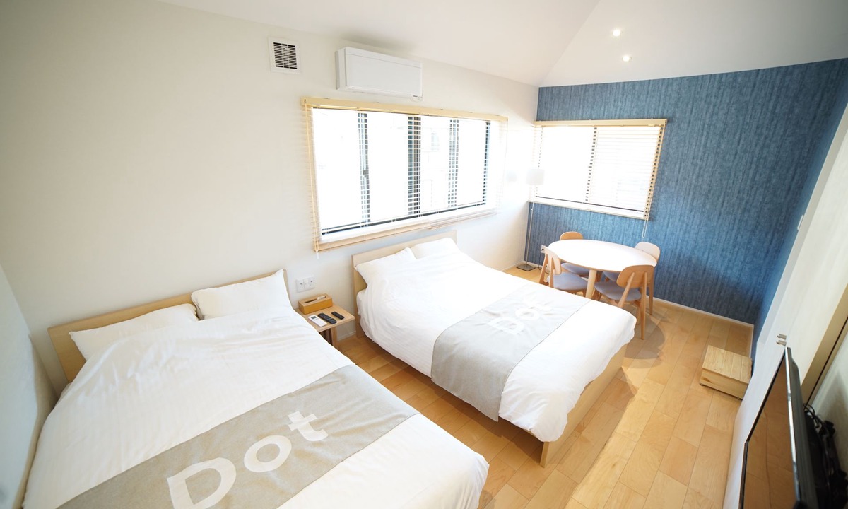 Oishi Hotel | Dot Hostel&Bar