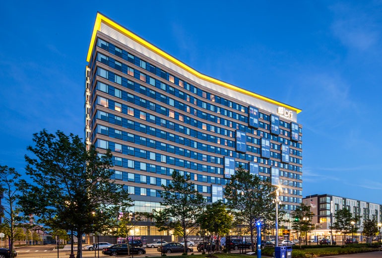 D Street - West Broadway Hotel | Aloft Boston Seaport District