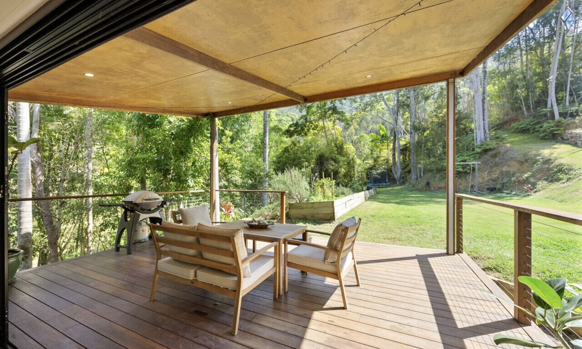 Currumbin Valley House | Blissful 12Acre BushlandParadise