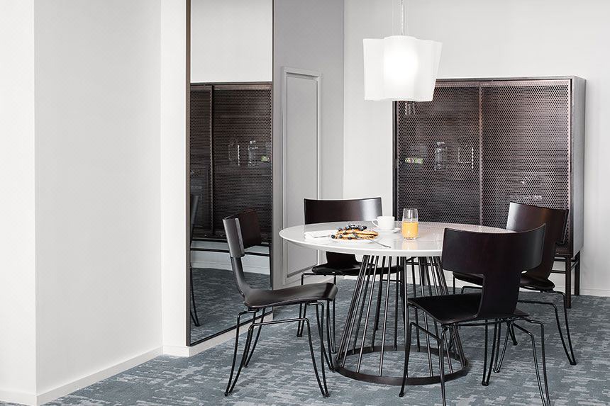 Photo of Livingroom in Downtown