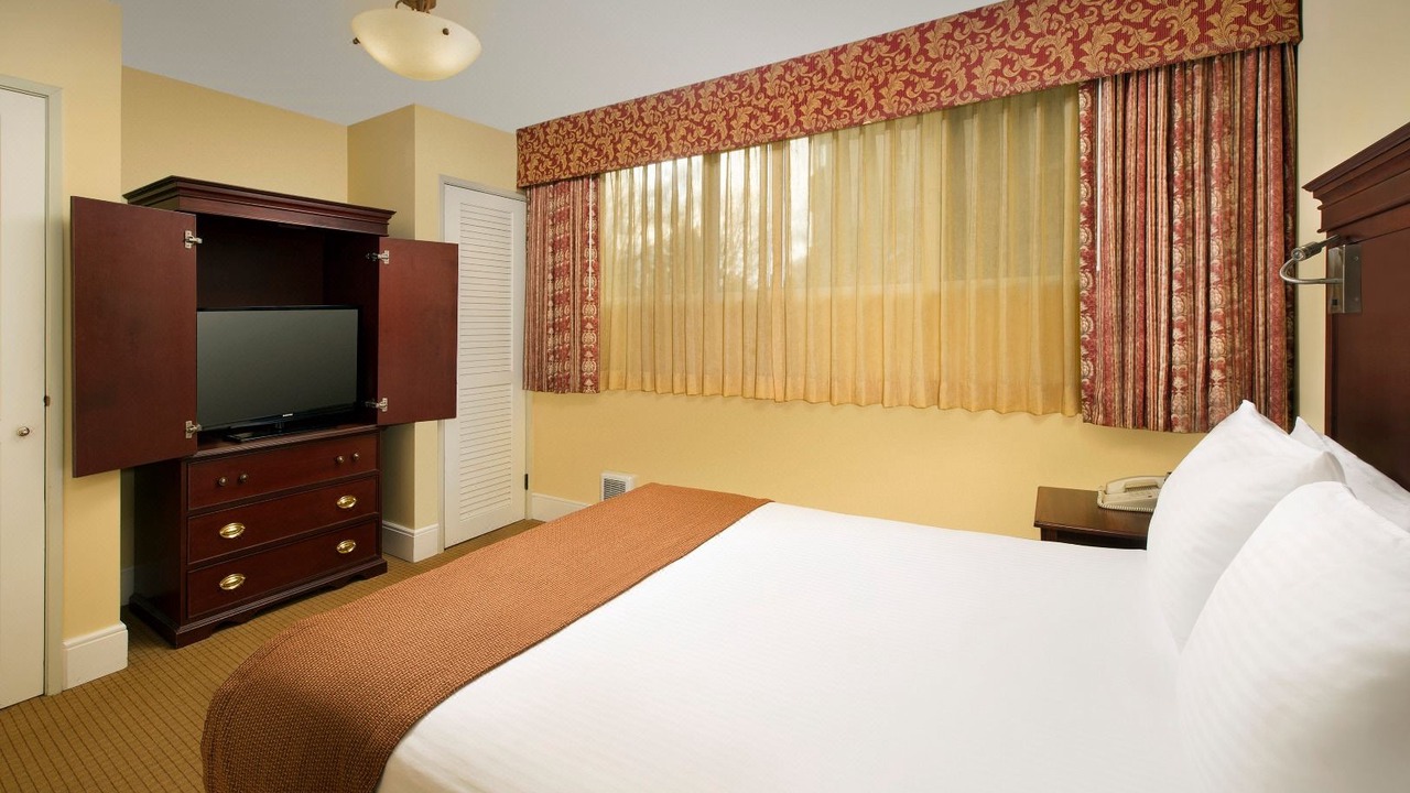 Photo of Bedroom in Goose Hollow