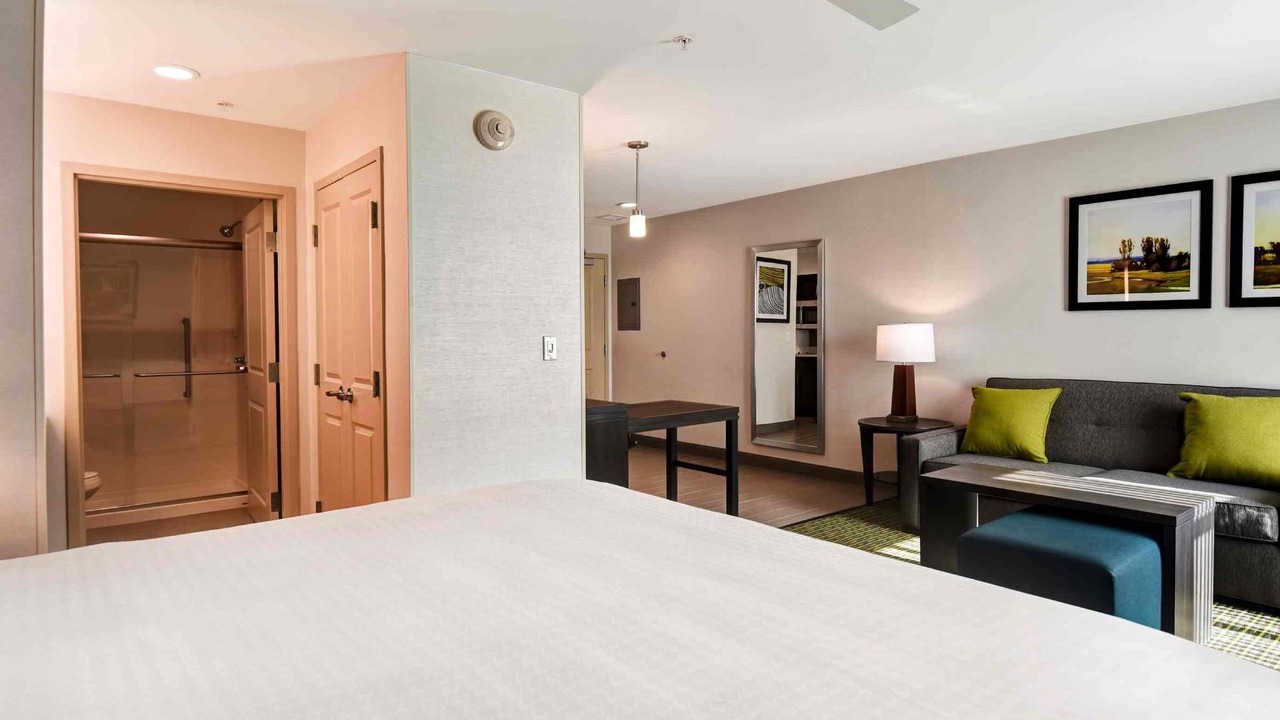 Photo of Bedroom in Novi