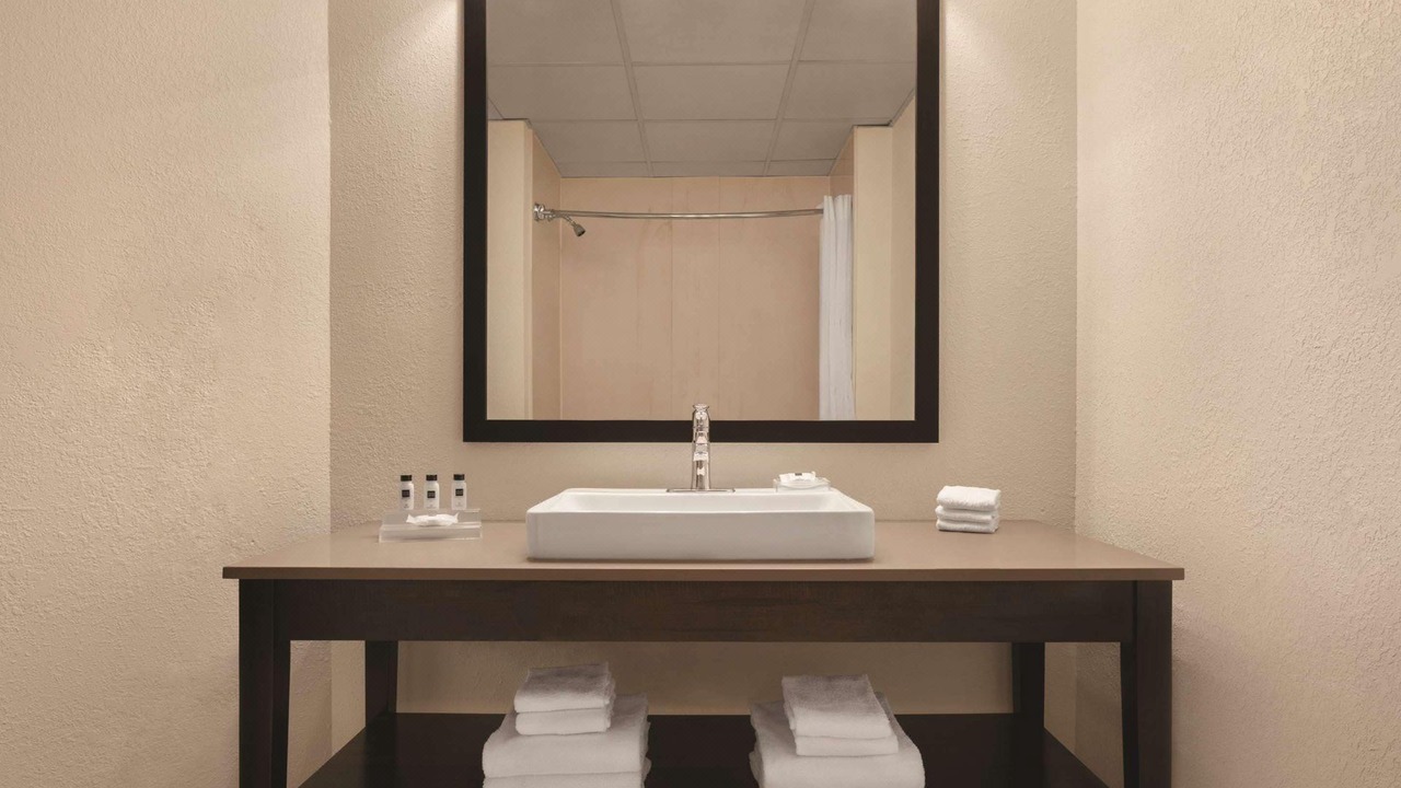 Photo of Bathroom in Elizabeth