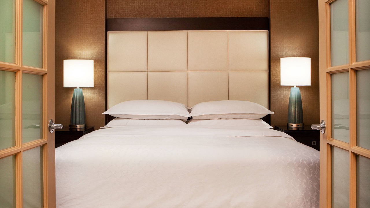 Photo of Bedroom in Country Club Plaza Area
