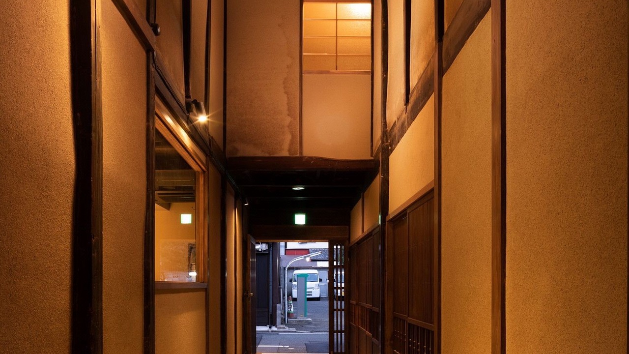 Photo of Others in Karasuma