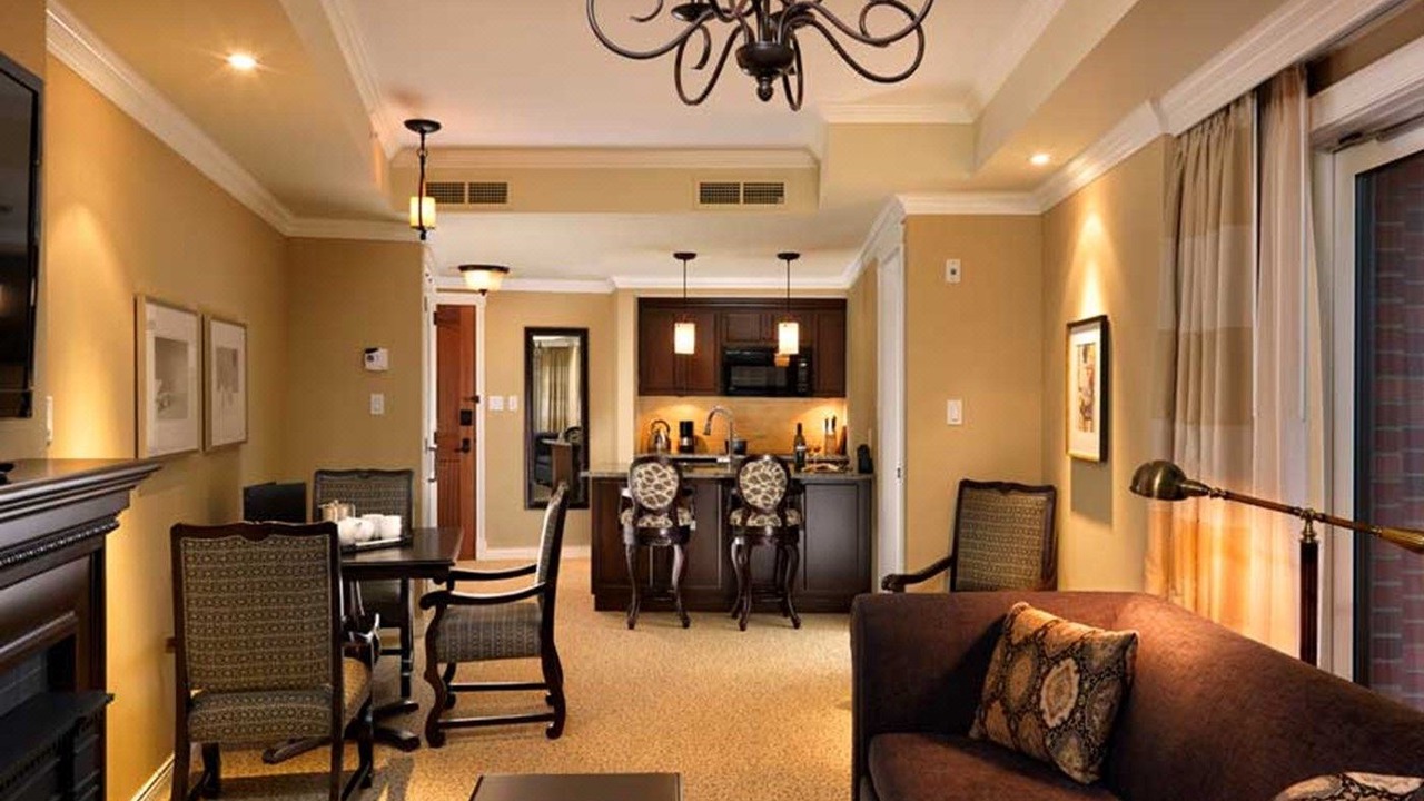 Photo of Livingroom in South Oak Bay