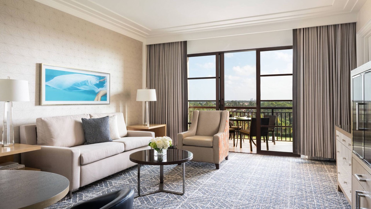 Photo of Livingroom in Golden Oak