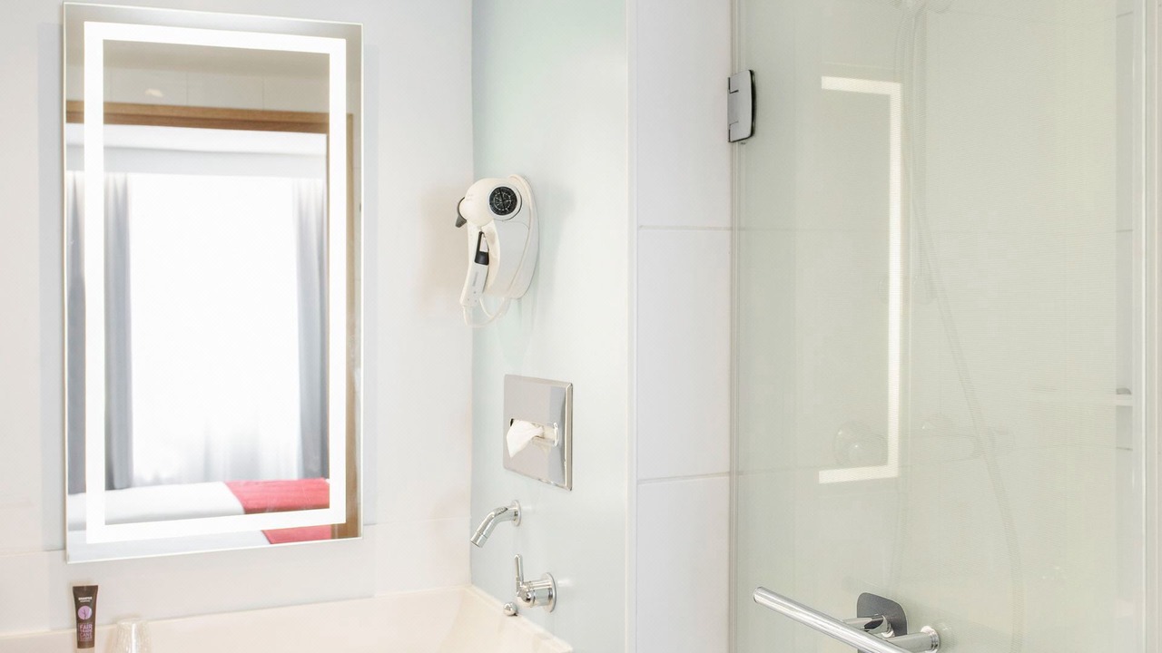 Photo of Bathroom in Yves Farge - Le Fleuve