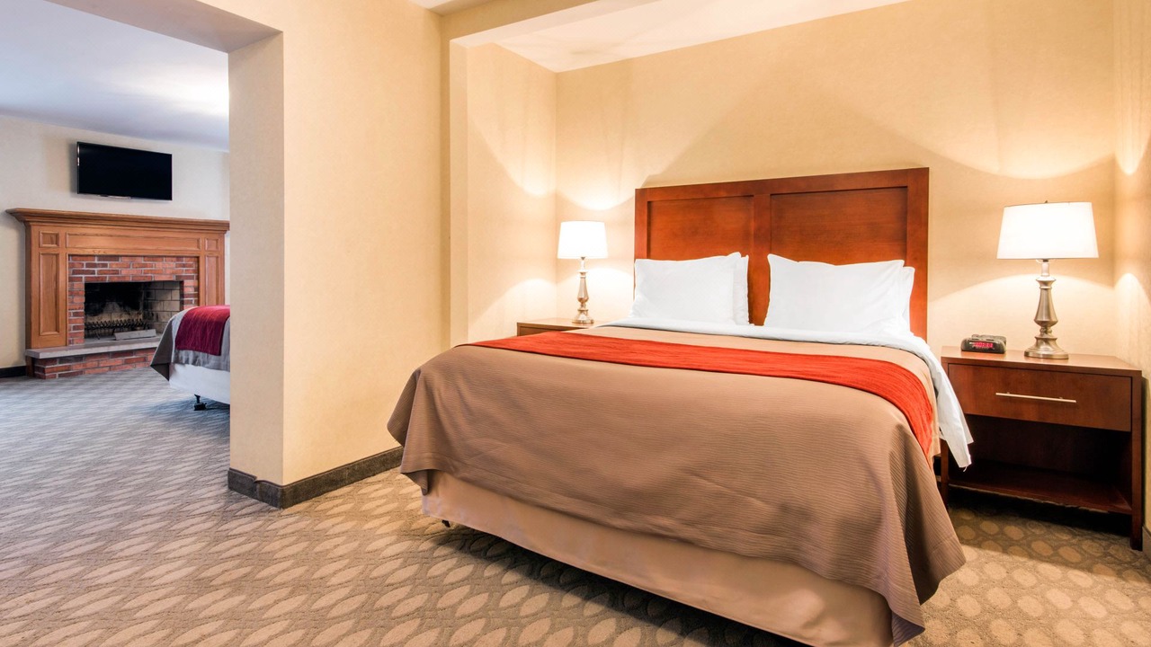 Photo of Bedroom in Fallsview