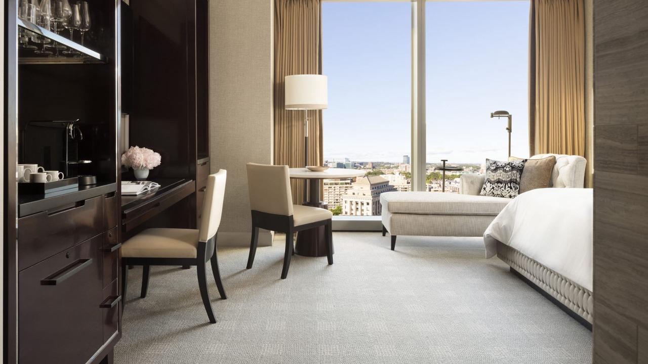 Photo of Livingroom in Back Bay