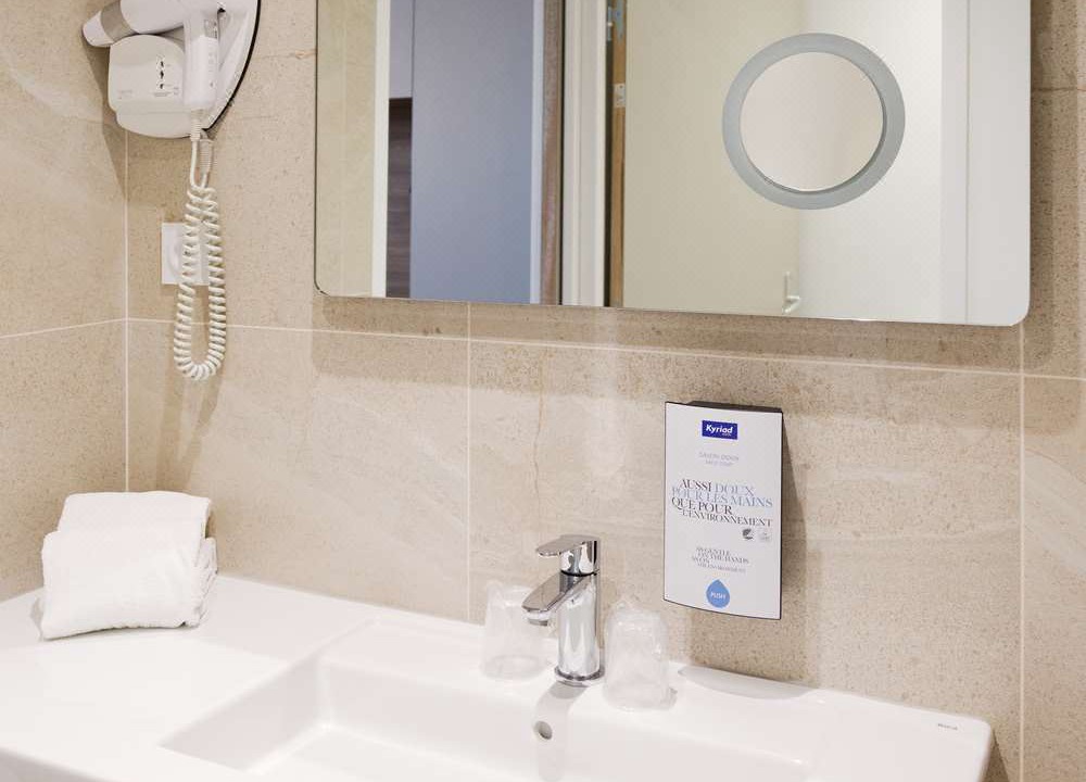 Photo of Bathroom in Lunel