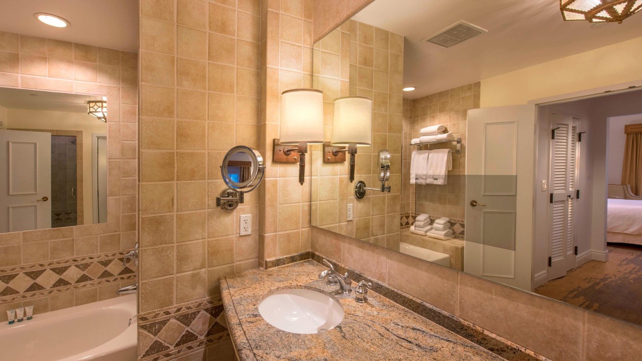 Photo of Bathroom in Lake Las Vegas