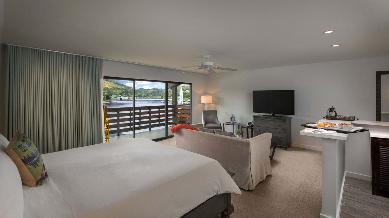 Photo of Bedroom in Lake San Marcos