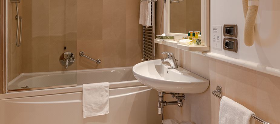 Photo of Bathroom in Oltrarno