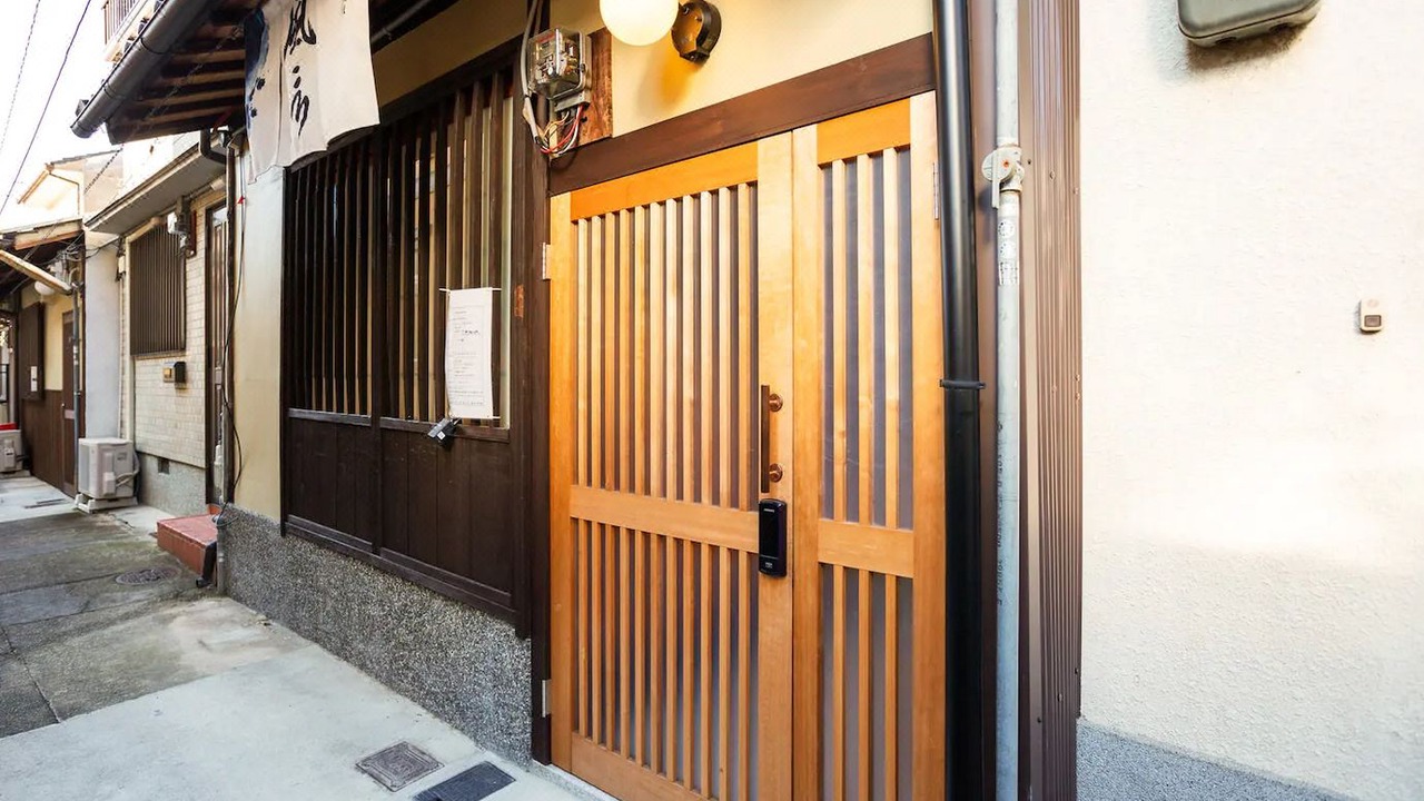 Photo of Others in Minami