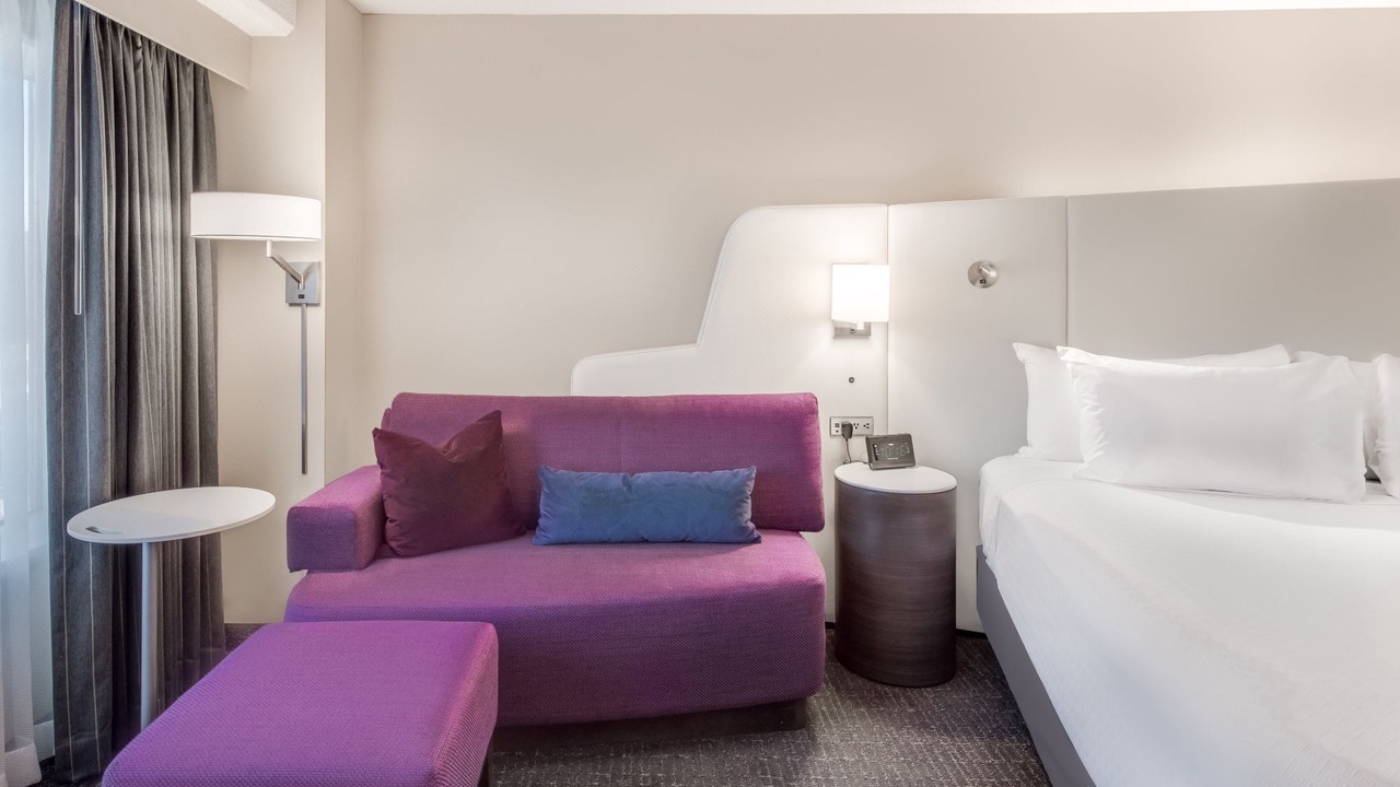 Photo of Bedroom in Playhouse Square